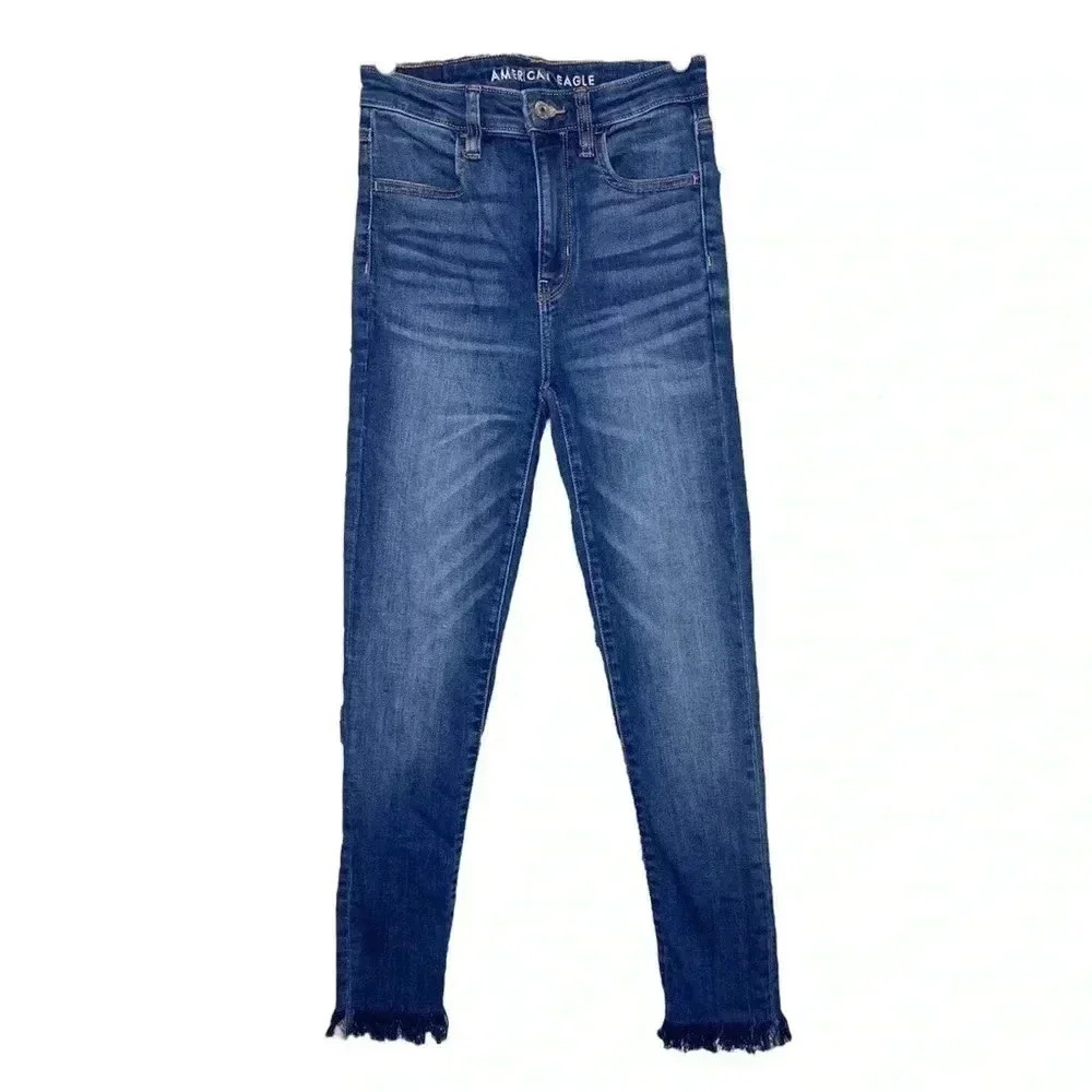 American Eagle Frayed Super High Rise Jegging Crop Jeans